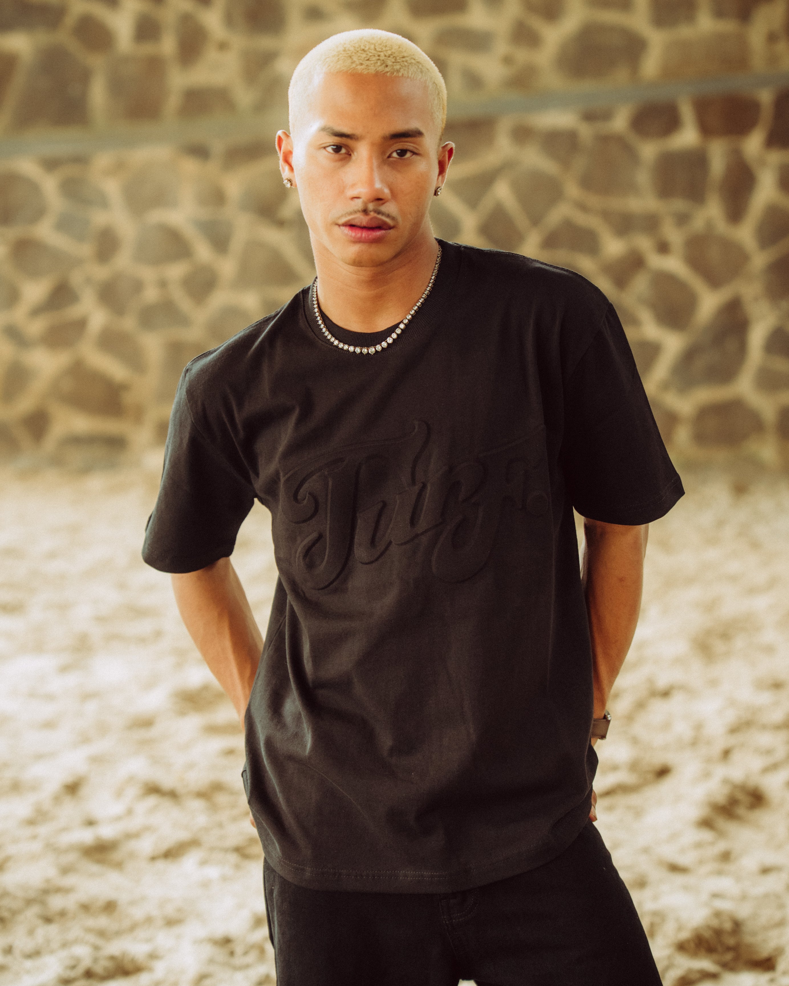 Relief Emboss Tshirt