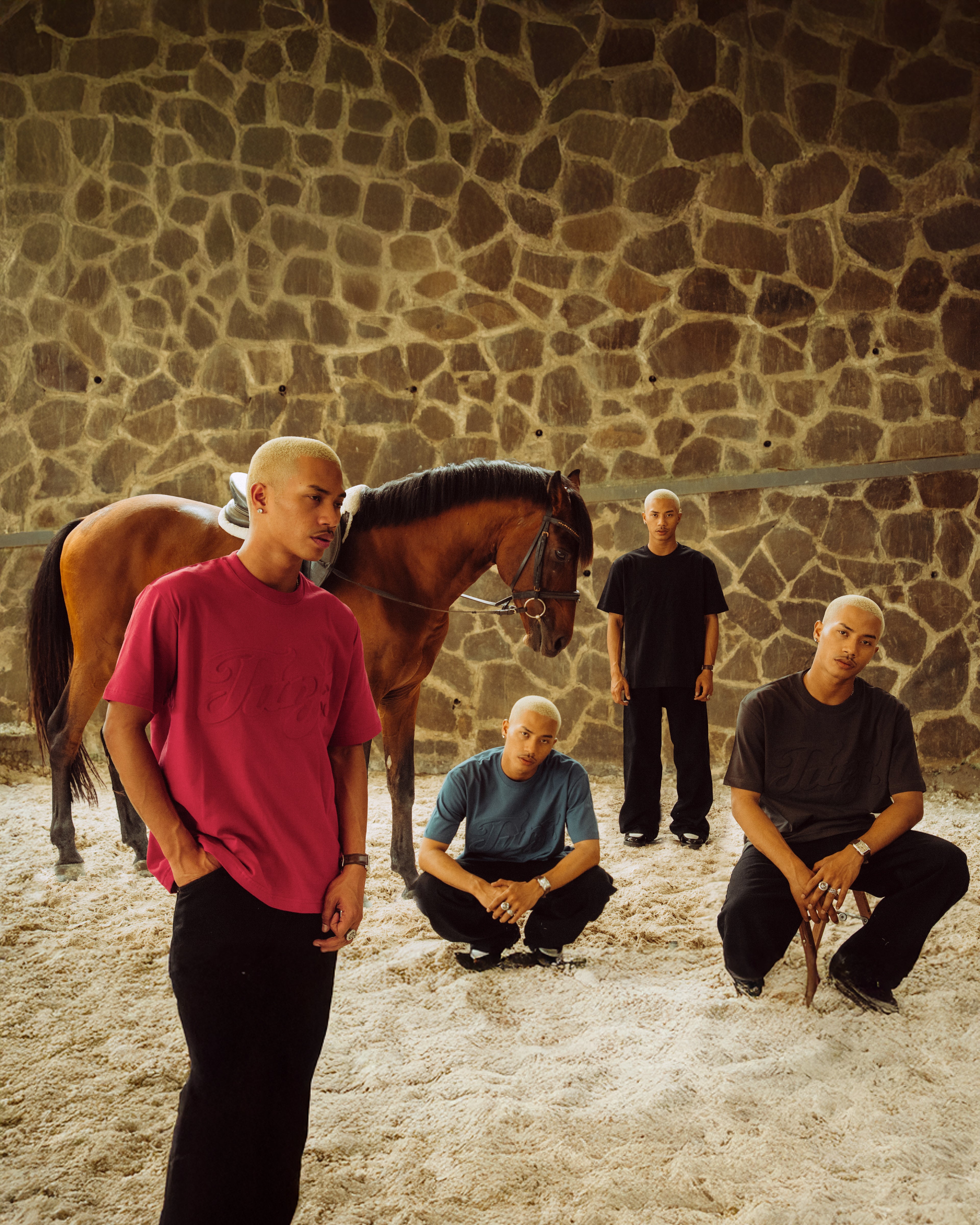 Relief Emboss Tshirt