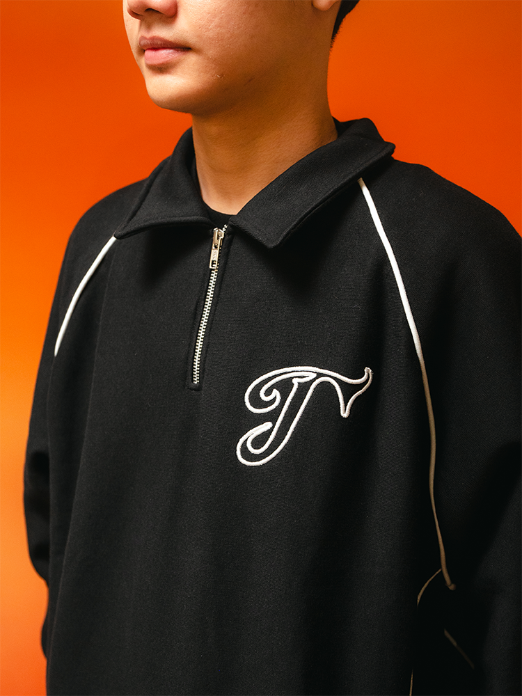 Court Black Half-Zip